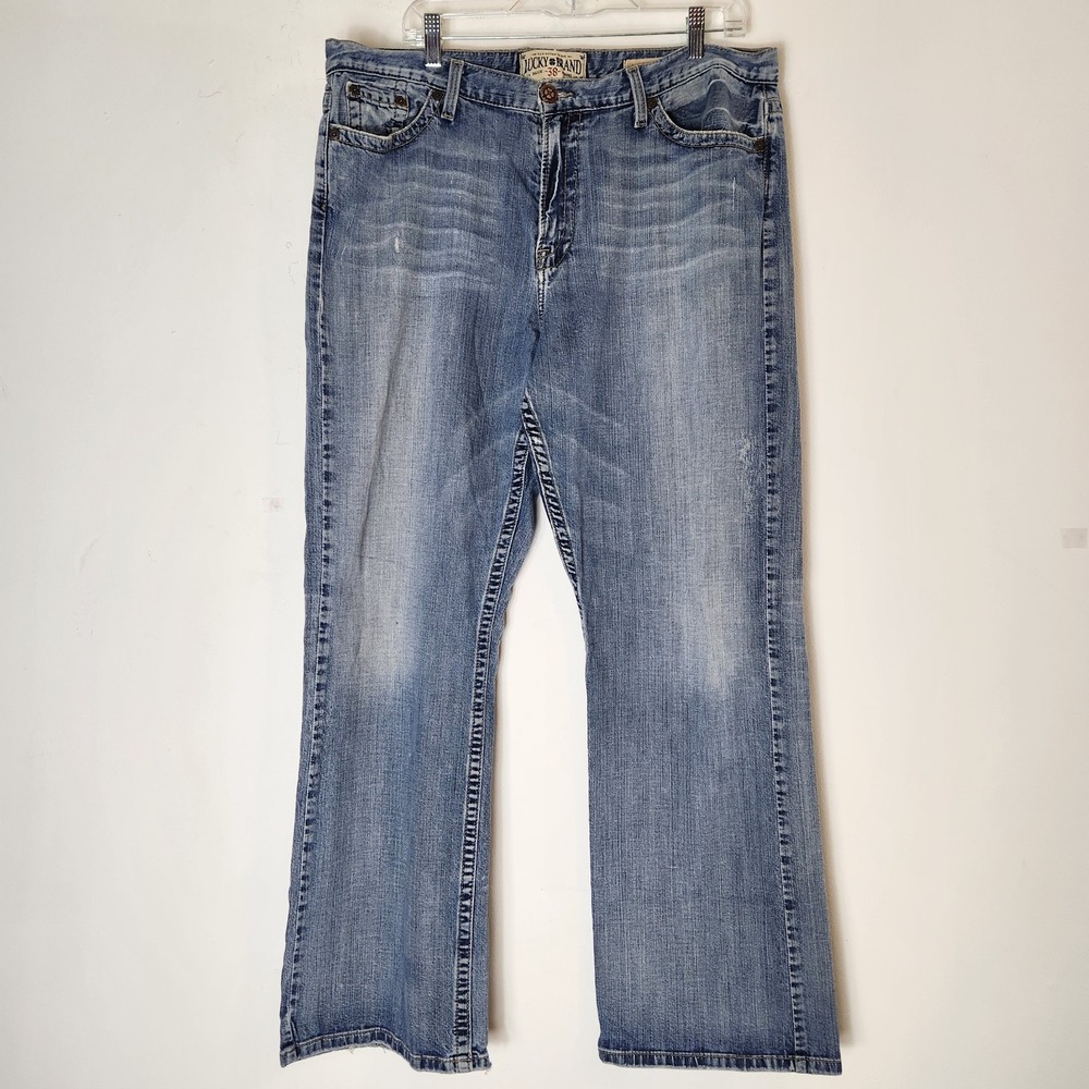 Lucky Brand Navajo Jeans Mens 38x32 Relaxed Bootcut Low Rise Y2K Light Wash